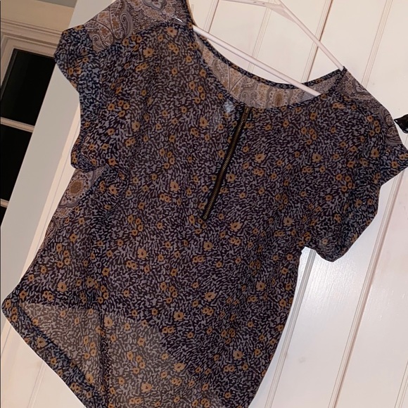 Blouse - Picture 2 of 2